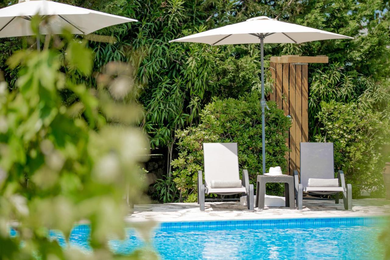 Villa In Pietra Kalamaras Μαχαιράδο Εξωτερικό φωτογραφία